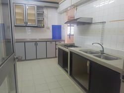 Blk 665 Jalan Damai (Bedok), HDB Executive #154101462